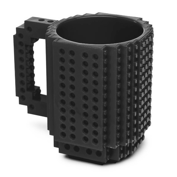 Skvelý stavebnicový hrnček